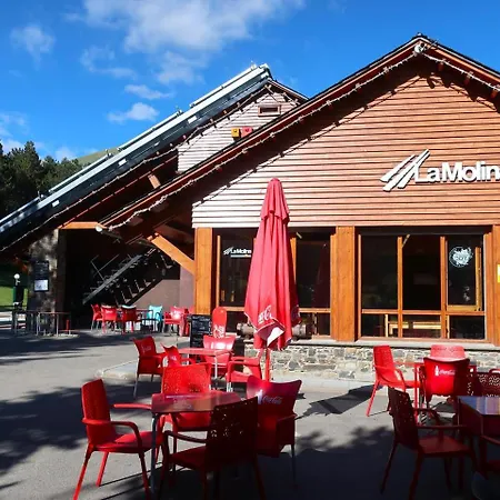 Pinospenthouse Pie De Pistas La Molina (Girona)